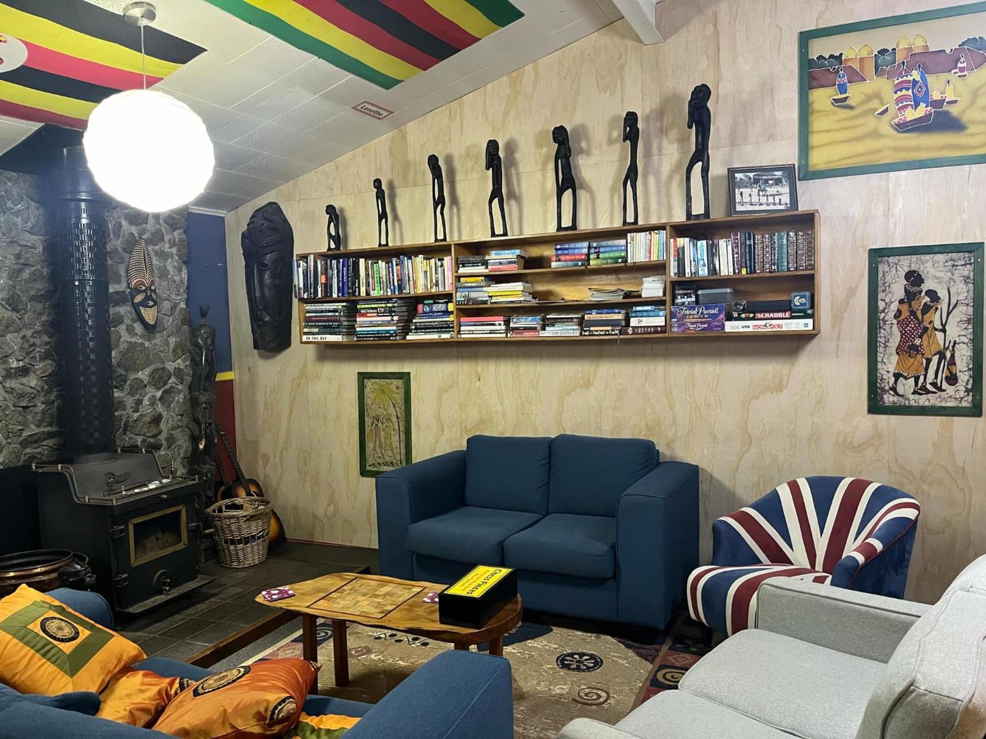 Global Village Travellers Lodge Greymouth Exterior photo The living room at the 2014 edition of the World of Wear Shed